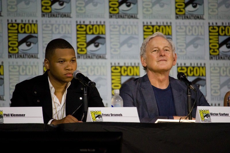 Franz Drameh and Victor Garber (photo by vagueonthehow/ Flickr) 