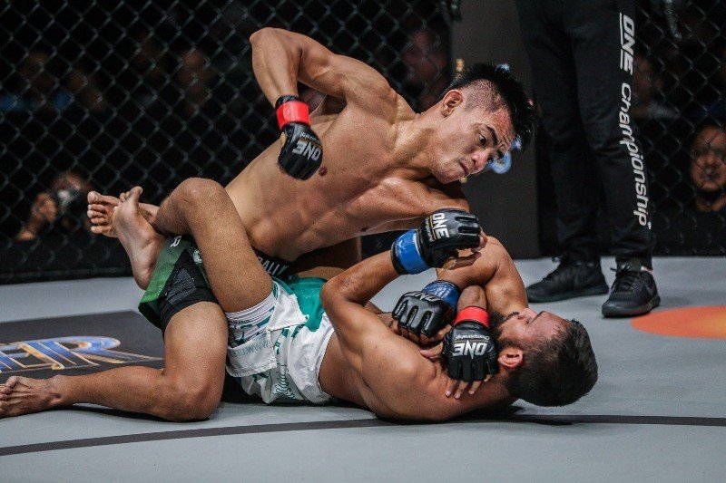 Stefer Rahardian vs Muhammad Imran (ONE Championship photo)