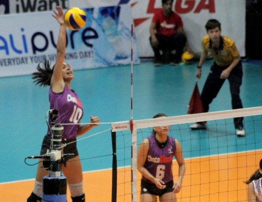 Kat Tolentino leads Choco Mucho’s attack with her power hits