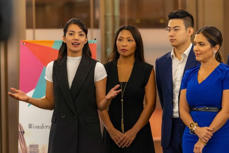 Pinay candidate Lara Alvarez in the Boardroom