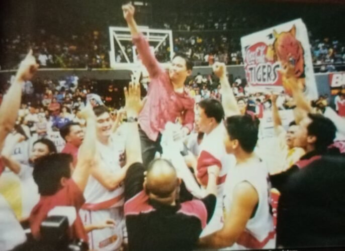 It was a Yuletide gift in the form of a PBA conference title for Chot Reyes and Coca-Cola on December 25, 2002.