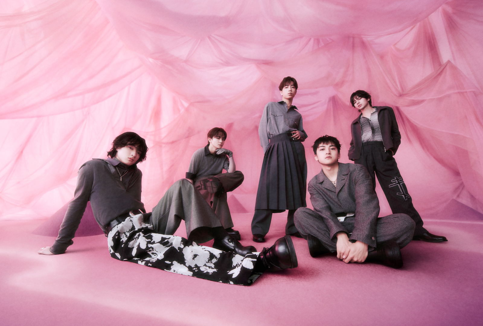 The group channels tension and determination throughout the “Green Light” storyline.