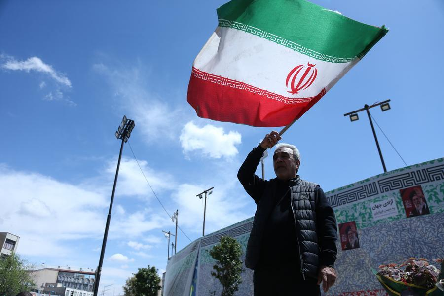 A man attends a rally in Tehran, Iran, April 8, 2026. (Xinhua/Shadati)