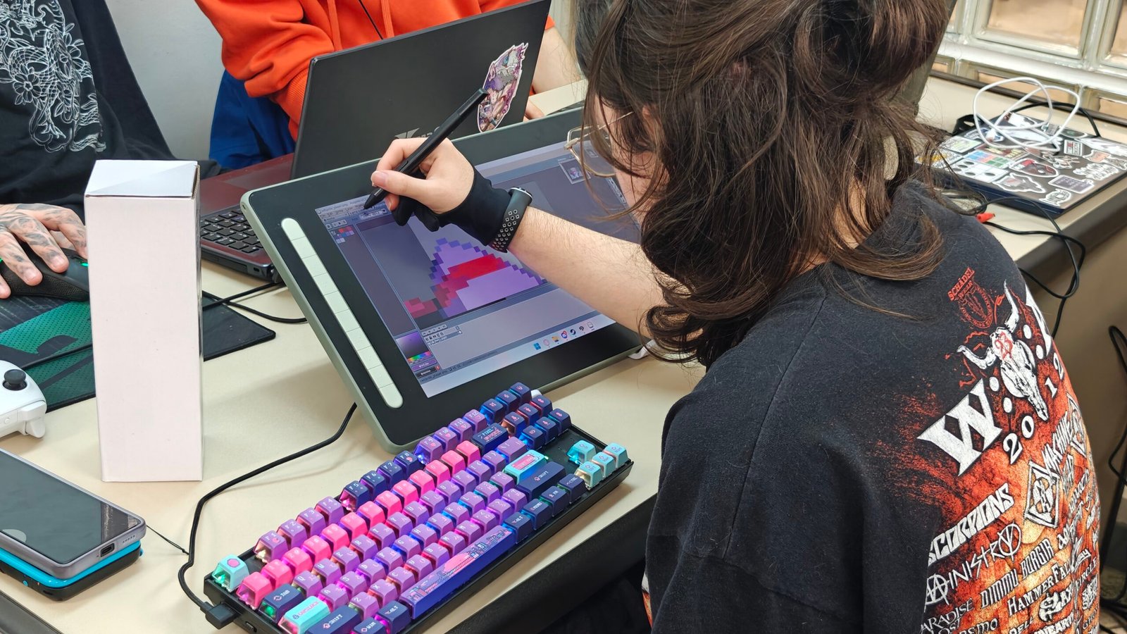 Audio and art contributors support indie studios through short-term game development tasks.