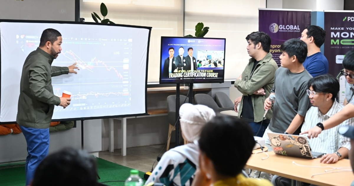 GMMG CEO Arlone Abello leads a hands-on Crypto Technical Analyst Executive Course session on technical analysis and disciplined trading amid market volatility