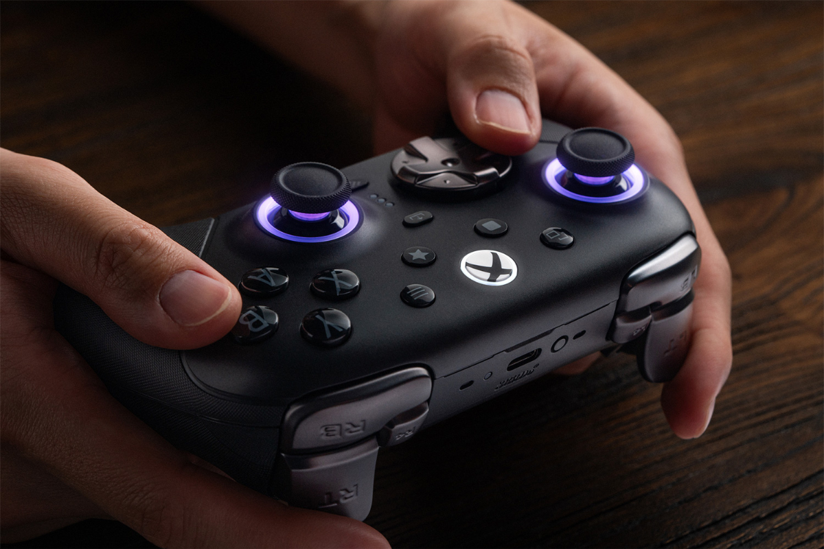 The 8BitDo Ultimate 3E Controller brings advanced joystick technology, modular controls and official Xbox compatibility to the company's latest gaming accessory.