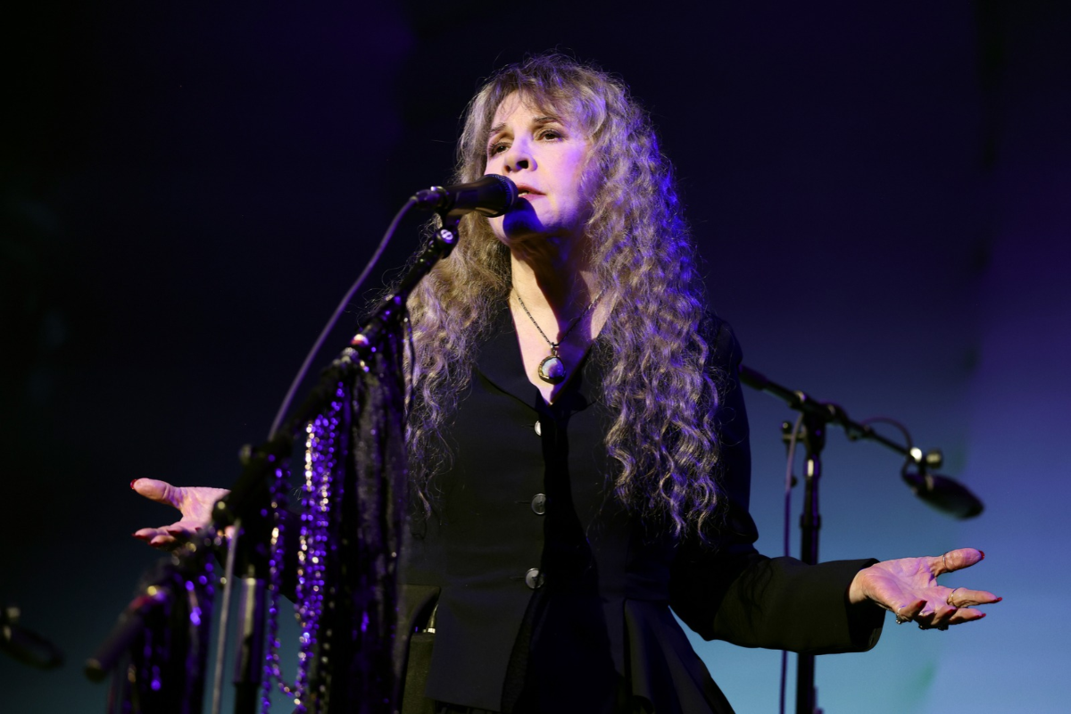 Stevie Nicks urged support for City of Hope at the MFEI Gala after revealing that four people close to her received treatment at the organization's facilities. [photo credit: Joe Scarnici / Getty Images for City of Hope]
