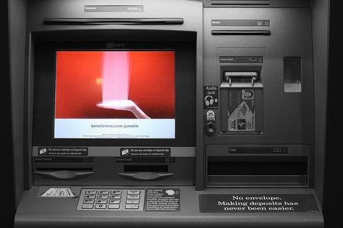 3 blow up ATM in open Chinese restaurant, flee without cash