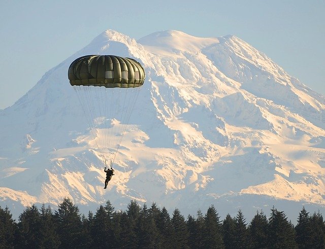 Skydiver killed when parachute fails to deploy