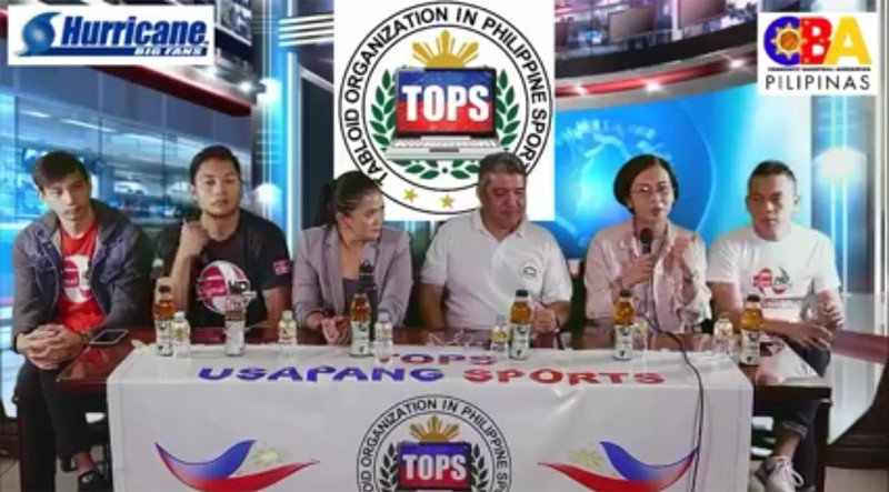 SPIKER’S Turf  tournament director Mossy Rivera (second from right) discusses the format of the only semi-pro tournament in mne’s volleyball during the ‘Usapang Sports’ presented by the Tabloids Organization in Philippine Sports (TOPS) on Thursday at the National Press Club (NPC) in Intramuros, Manila. Also in photo (from left) national team players Peter Torres and Rex Intal, TOPS president Ed Andaya and Cignal HD official Von Reinhart Gaa.