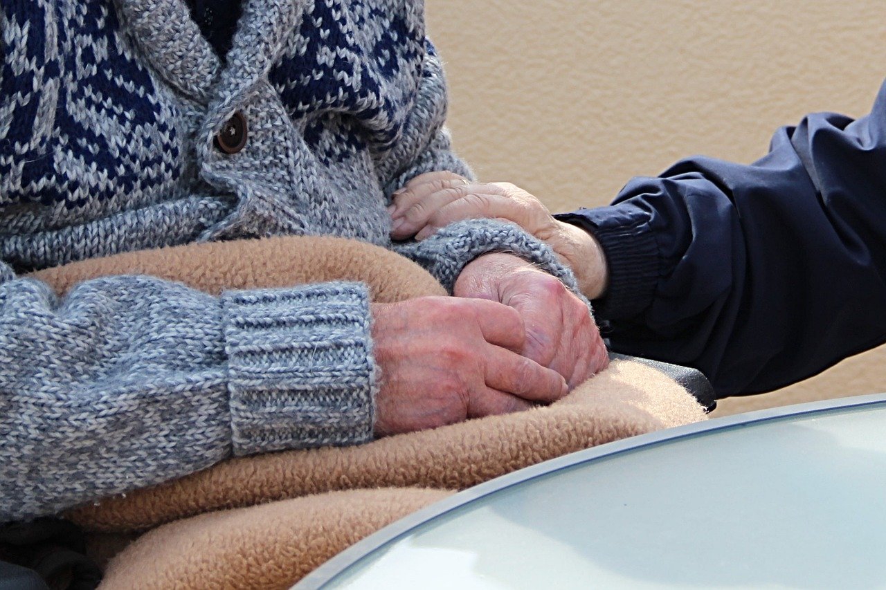 Mass virus test in nursing home seeks to combat loneliness