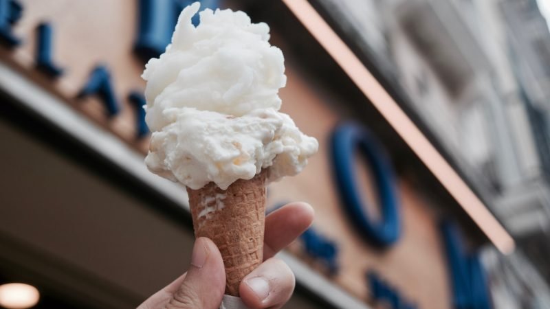 Italians celebrate lockdown’s end with ice cream