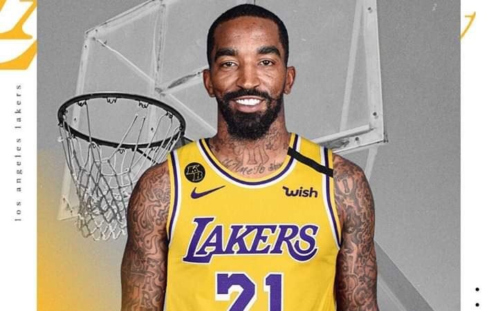 NBA: JR Smith officially a Los Angeles Laker