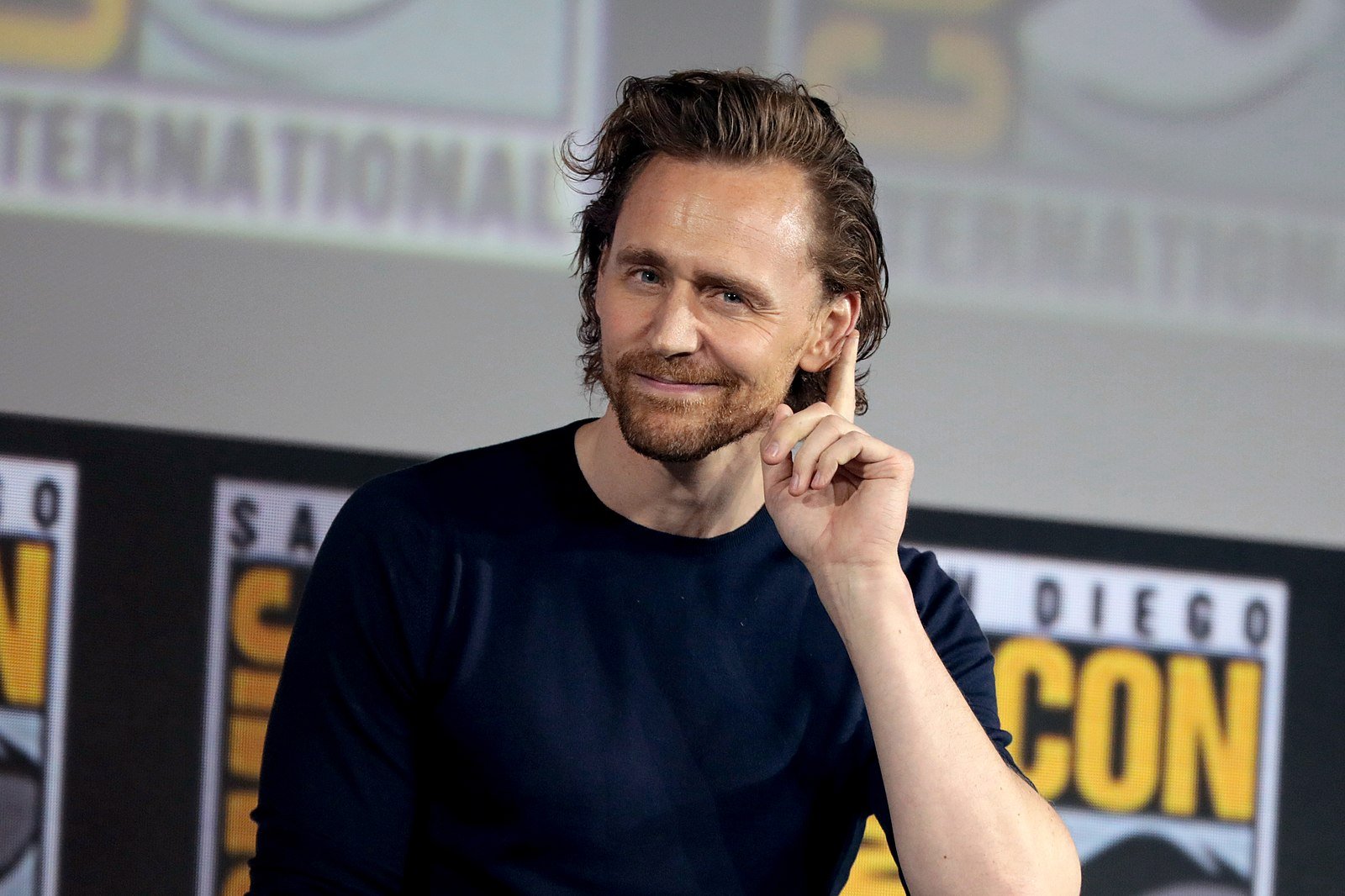 Tom Hiddleston