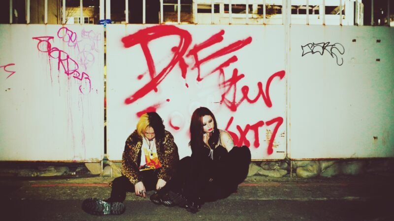 Dark-Pop duo 6XT7  release much-awaited ‘Die Together’ album