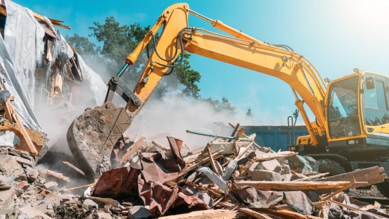 Must-Have Excavator Features for Safe and Efficient Demolition Projects