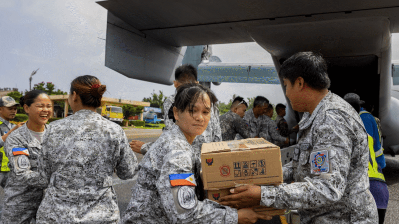 US Marines shift from Talisman Sabre to disaster relief in Philippines after back-to-back storms
