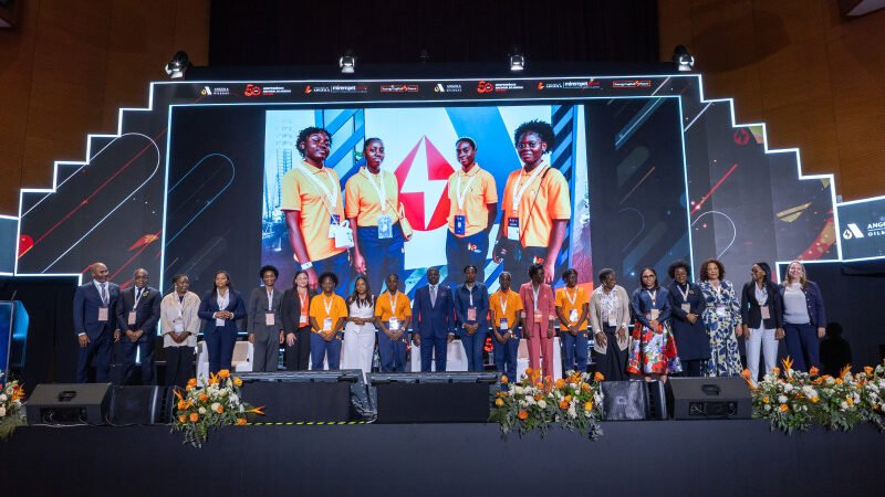 Four students awarded in Angola Oil & Gas scholarship program
