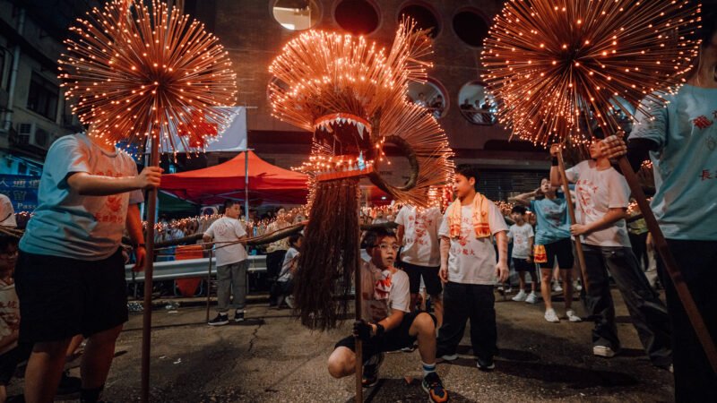 Tai Hang Fire Dragon Dance lights up Hong Kong for Mid-Autumn Festival