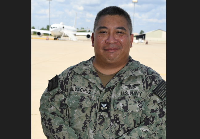 Filipino-American sailor Jerry Salvacruz highlights career in U.S. Navy