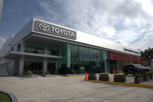 The Toyota Los Baños Service Center features 68 car bays for streamlined service.