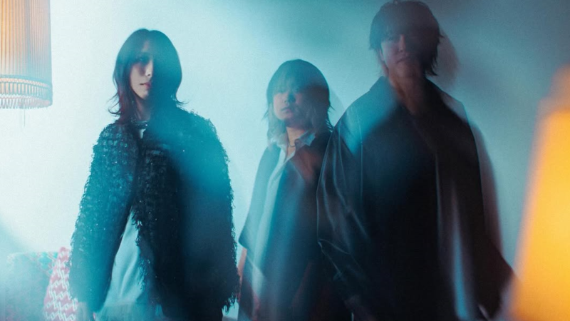 Atarayo releases emotional spring single for anime film