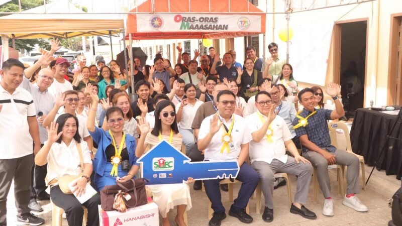 SHFC turns over homes to Caloocan beneficiaries under 4PH