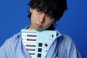 Tomonari Sora releases his nostalgic new single "Pedal," originally written during high school.